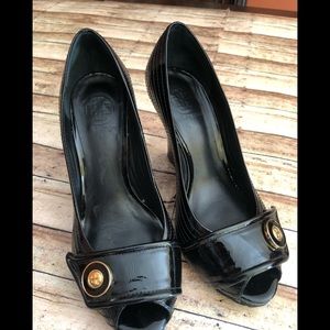 Tory Burch Black Wedges sz 7.5
